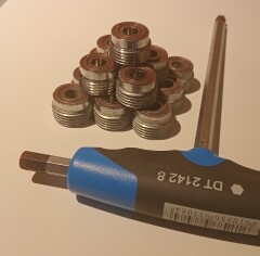 DIN inserts en inbussleutel